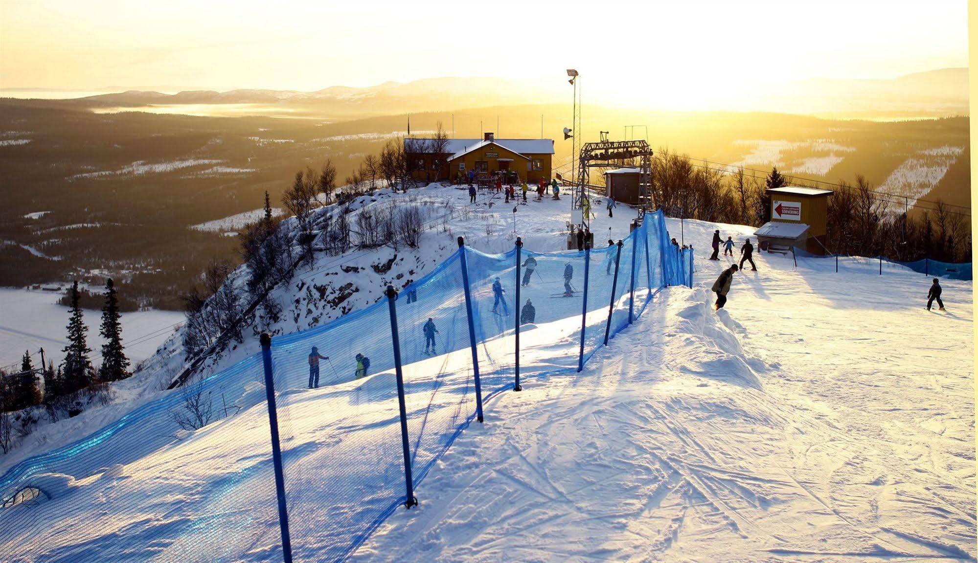Hotell Funaesdalen Exterior photo